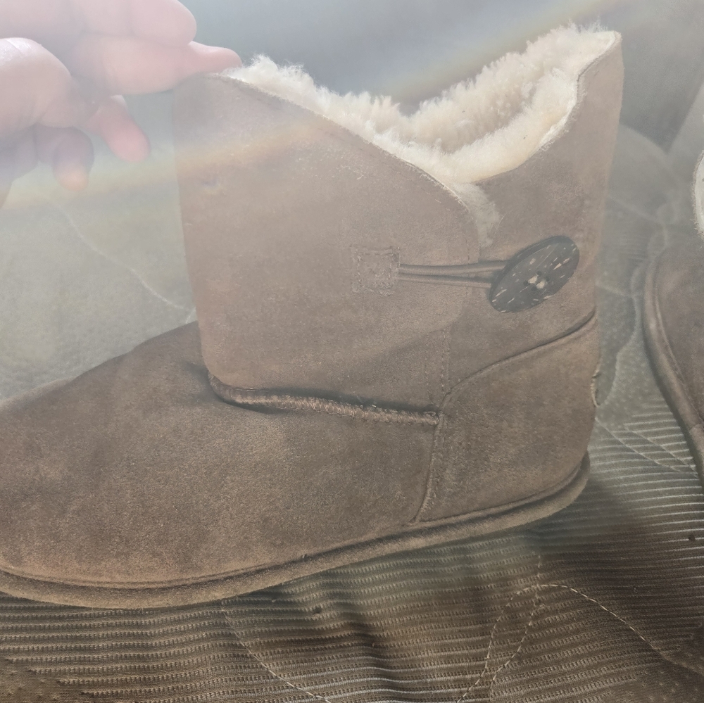 Brown Suede Boots with Fur Lining